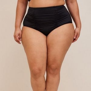 Torrid swim bottoms 00